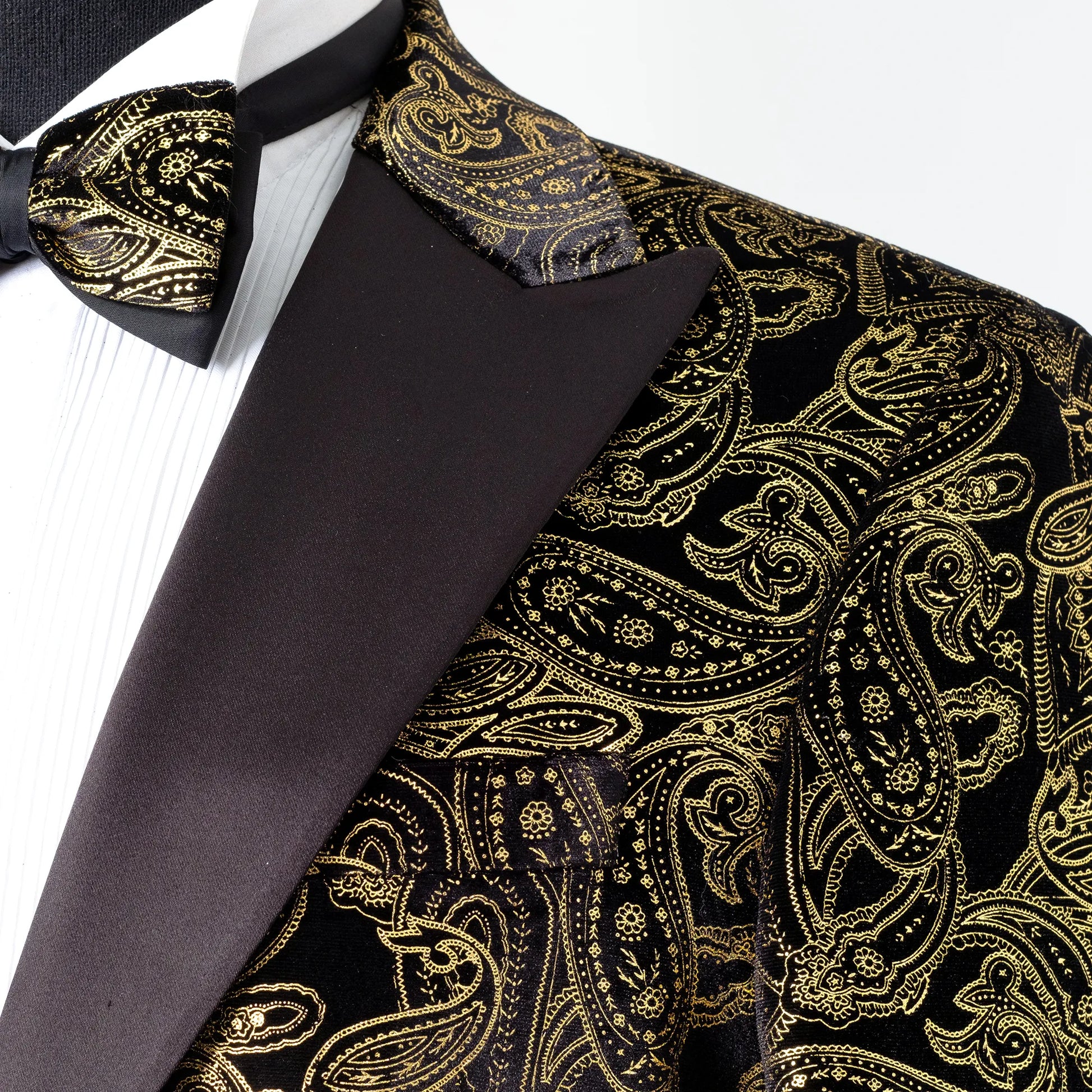 Orlando | Black and Gold Paisley Tailored-Fit Jacket