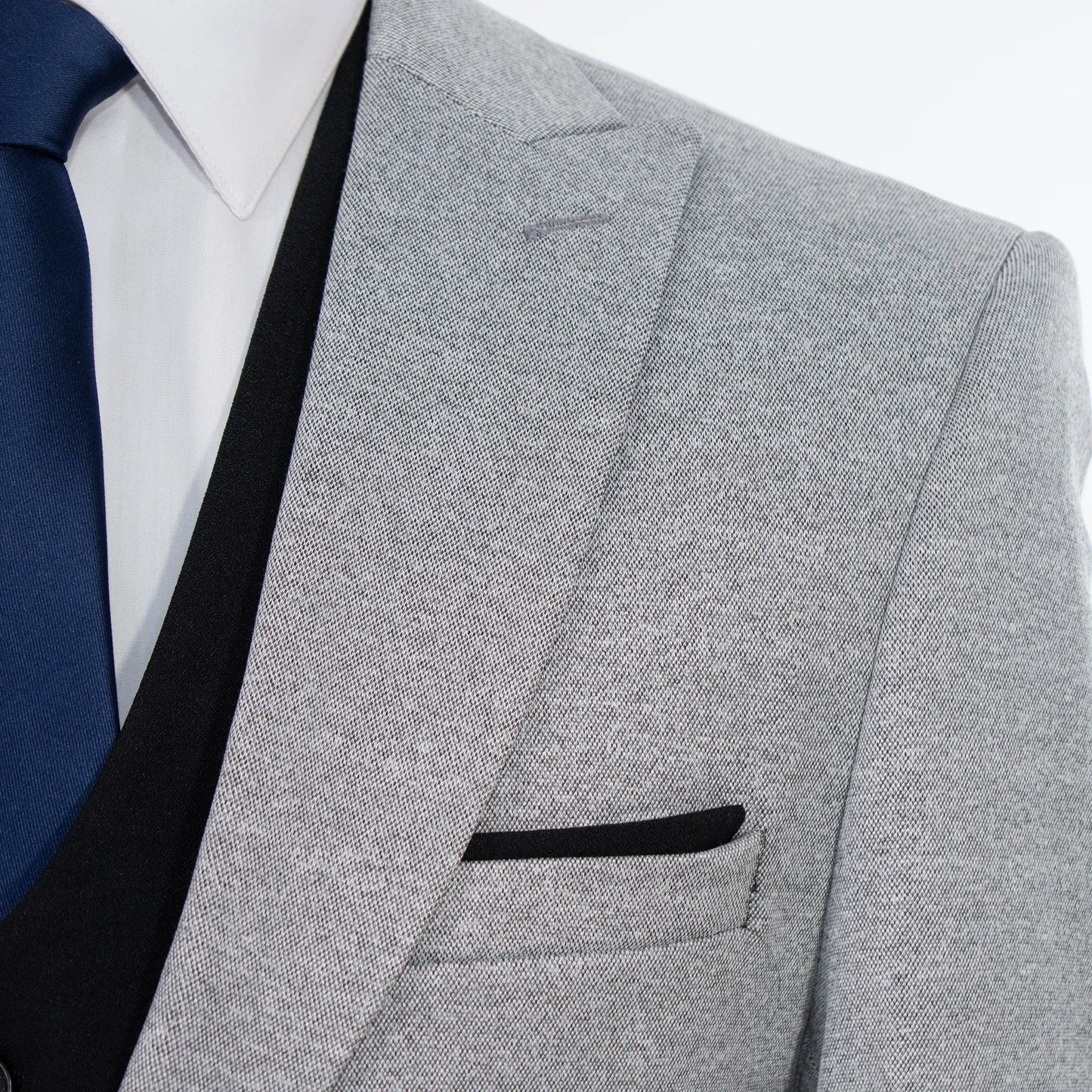 Pierce | Gray with Black Vest 3-Piece Slim-Fit Suit