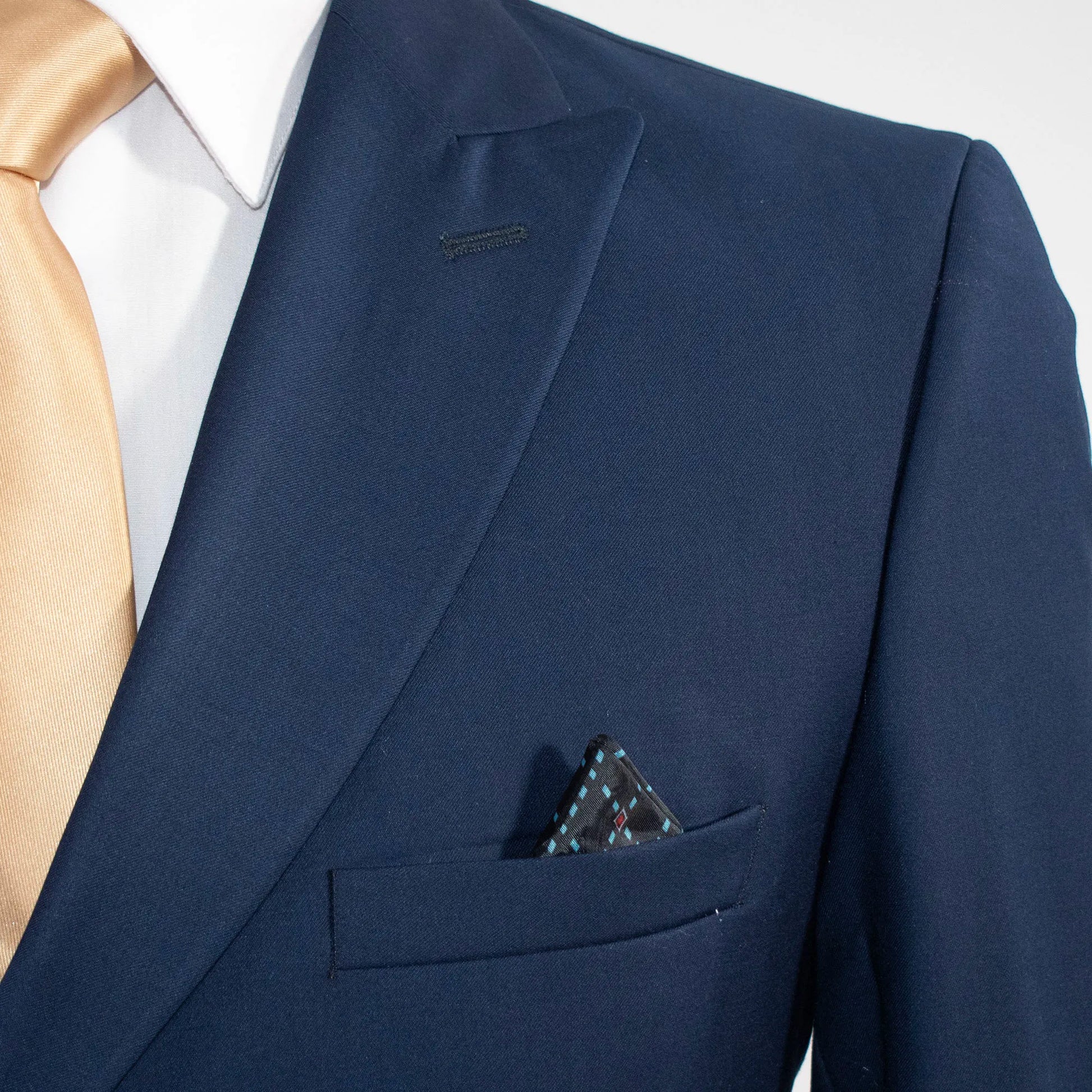 Men's Navy Blue 2-Piece Tailored-Fit Suit With Peak Lapels And Gold Buttons 